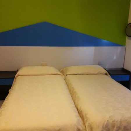 Albergo Piccadilly 메도라고 외부 사진