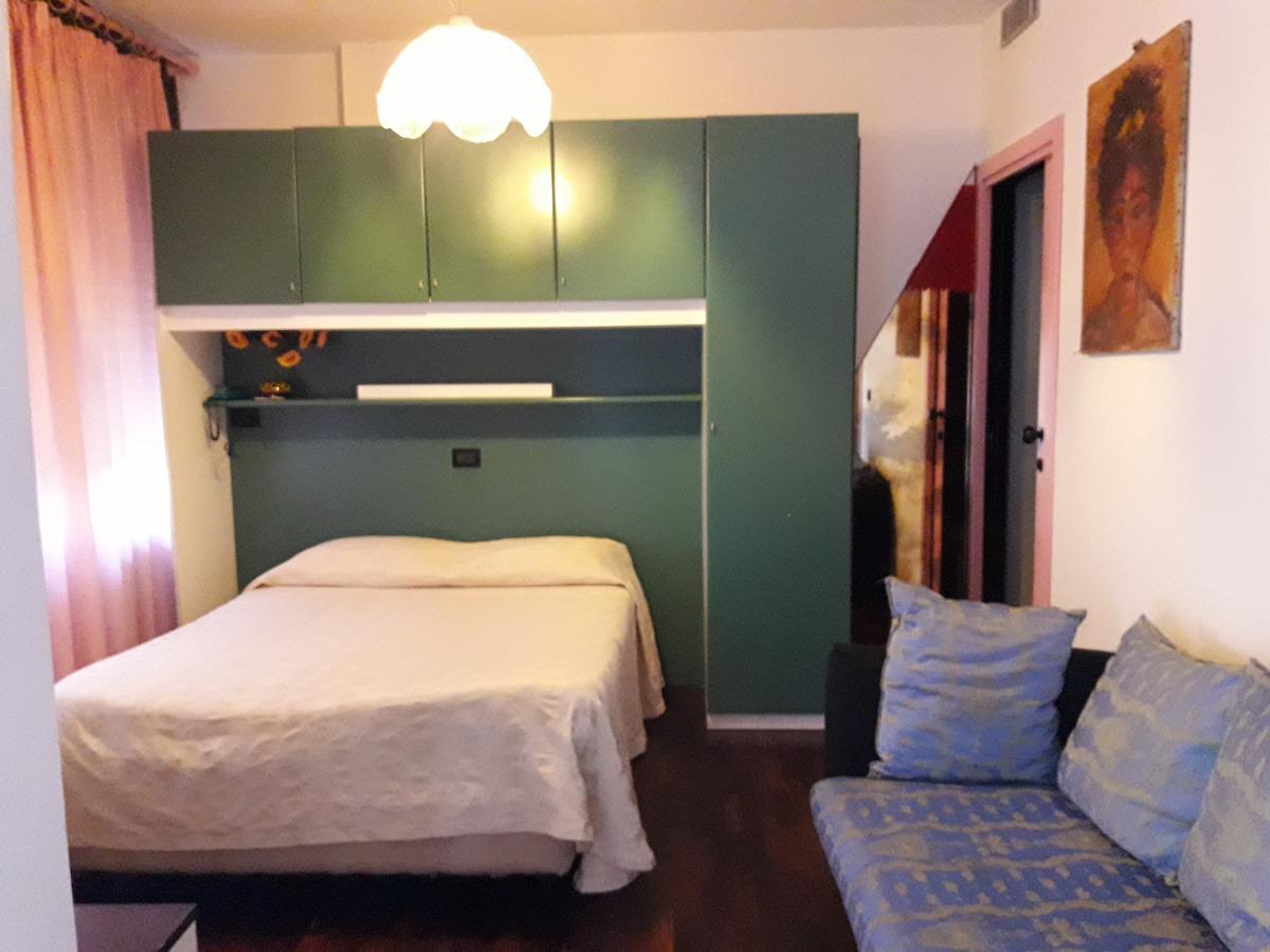 Albergo Piccadilly 메도라고 외부 사진