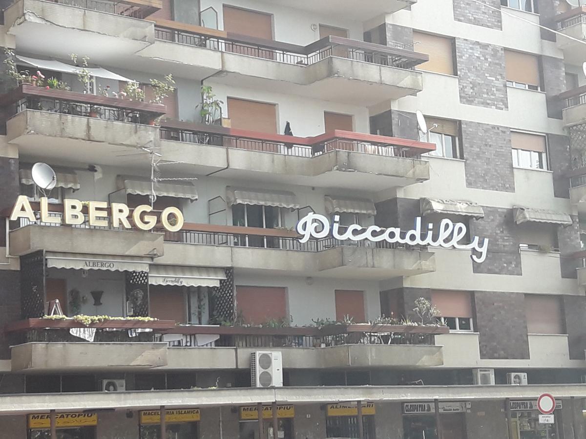 Albergo Piccadilly 메도라고 외부 사진